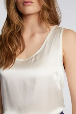 Edles Seidentop<Rich & Royal Hot